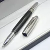 Caneta rollerball de fibra de carbono preta de alta qualidade, caneta esferográfica, material de escritório, material de escritório, opções suaves