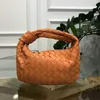 Jodie Bottegass Borse Designer Venetass Woven Bv2023 Borsa a tracolla con tracolla annodata da donna Hobo Arc Dumpling Ys8v I416