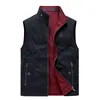 Gilet da uomo Autunno Gilet esterno Giubbotti di cotone di lusso 2023 Mens Bomber Camping Alla moda Bigsize Sleevelesswo Cappotti militari 230905