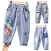 Jeans pojkes lösa hål denim byxor mode barn sydkorea stil case pojkar cowboy byxor baby barn 2 3 4 5 6 7 8 år 230905