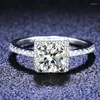 Anéis de cluster prata 925 corte quadrado 1 d cor diamante teste passado moissanite anel platinado original gemstone jóias de casamento
