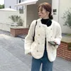 Cappotto da donna in pelliccia sintetica di agnello da donna giacca invernale casual calda e spessa moda morbida college tasca a vento Harajuku top in lana femminile C45