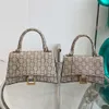 Designer schoudertas Half Moon Bag Handtas Veelzijdige draagbare Messenger lederen tas met grote capaciteit Enkele schouder Crossbody handtas 001