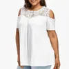 T-shirt grande taille pour femmes simplicité noir et blanc vêtements d'été pour femmes décontracté dentelle patchwork manches courtes épaules dénudées hauts amples 230905