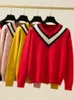 Kvinnors tröjor Autumn Winter V-ringning stickad tröja Pullovers Women 2023 Korean Fashion ColorBlock Pullover Loose Knit Jumper Knitwear