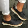 Klänningskor Fashion Solide Color Breattable Platform Sneakers fransar ihålig rund tå kvinnor utomhus vaknar avslappnade sandaler