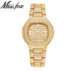 Wristwatches Diamond Watch For Women Ladies Gold Minimalist Analog Quartz Movt Unique Female Iced Out 2023