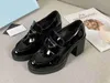 5A Nette schoenen PR5563270 Geborsteld leer met hak, veterschoenen, loafers met korting Desinger-schoenen voor dames, maat 35-42 Fendave