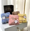 Serviettes de bain en molleton de corail, nouvelle marque de mode, coffret cadeau, ménage, loisirs, voyage, douche, serviettes de plage