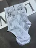 Chaussettes de styliste pour femmes, chaussettes à la mode, impression de lettres, peinture métallique faite à la main, Tube moyen, Cool et tendance, 15SJ