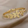 Bangle DODOHAO Creatieve roestvrijstalen bloemen Mode armbanden Armbanden Verklaring 18K vergulde waterdichte ongebruikelijke sieraden