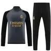 2024 2025 Real Madrids Bellingham Vini Jr Soccer tracce di sede da uomo e bambini 23 24 25 Stupia calcio da allenamento da jogging Kit Chandal Futbol Sopravvissuto Foot