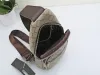 Avenue Sling Bag męskie torby klatki piersiowej klasyczne designerskie skórzane ramię Mans 2318 LUXURY Projektanci krzyżowe portfel do portfela Hobos Torebka TOTE A03