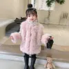 Vestes Mantel Wol Anak Perempuan Balita Lucu Bulu Sambungan Gaya Corée Jaket Palsu Anak anak Pakaian Merah Muda Manis pour 5Y 7Y 230905