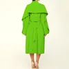 Trench da donna Cappotto casual da donna 2023 Autunno Inverno Moda Temperamento Risvolto Giallo Verde Ruffles Giacca a vento di media lunghezza