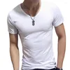 Costumes pour hommes A2567 Mode Fitness Col en V T-shirt à manches courtes Été Casual Gym Couleur unie Tops Plus Taille Slim Polyester T-shirts