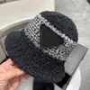 Luxe gebreide muts Merk Designer Beanie Cap Heren en Dames Pasvorm Unisex 100% Kasjmier driehoek Vrije tijd Emmerhoed CHD23090622 skystrick