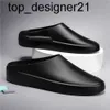 Pantoufles de brouillard de concepteur Adilette 2023 diapositives hommes femmes marque de mode sandales d'extérieur massage d'été pantoufle noir booste femmes pantoufles d'été pour hommes
