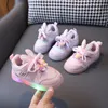 Stivali Sepatu Led Anak anak Sneakers Bersinar untuk Balita Bayi Perempuan dengan Bercahaya Sol Terang 230905
