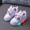 Botas Sepatu Led Anak anak Sneakers Bersinar untuk Balita Bayi Perempuan dengan Bercahaya Sol Terang 230905