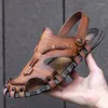 Sandali estivi Baotou pantofole da uomo fatti a mano in vera pelle casual antiscivolo per vacanze al mare all'aperto scarpe rinoceronte a doppio scopo