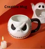 Muggar 600 ml Personlig anpassad kreativ modellering Mug Halloween Skull Cup med handtag Lidless Ceramic Cup Funny Water Cup Mocha Cup 230905