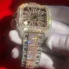 G5UJ 2024 MOISSANITE WATM ROTE GOLD Mieszane Sier Sier Sier Sier Diamonds Square Watch Pass TT Quartz Ruch Top Luksusowe lodowatą Sapphire zegarek z pudełkiem