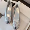 Ladies Casual Shoes for Women Loafers Dress Shoe Stitching Ballerinas Falts Lambskin Fabric Ballet Flat Sandal Summer Slides Luxury Slide Loafer