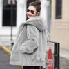 女性の毛皮の女性冬の濃い暖かいフェイクジャケットソリッドジッパーフード付き模倣ミンクフリースショートコートストリートウェアぬいぐるみアウター