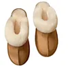 Pantoufles chaussures pour femmes 2023 haute qualité hiver chaud femmes couleur unie bout fermé troupeau à talons bas dames coton