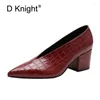 Kleidschuhe Retro Tiefer V Spitzer Zeh Einzelner Dicker Absatz Herbst High-Heels Oma All-Match Weiche Schlangen-Lackleder-Pumps Damen