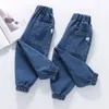 Jeans garçons pantalons amples 2023 printemps Denim pantalon pour enfants coréen enfant en bas âge bébé vêtements adolescent Cargo 2 5 8 10 ans 230905