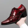 Scarpe eleganti da uomo Tacchi alti formali Business Oxford maschili Scarpe a punta per uomo Pelle di lusso per feste di nozze 230905