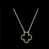 Colliers de créateurs femmes élégant 4/quatre feuilles trèfle médaillon collier Bracelet progressif de haute qualité chaînes ras du cou 11