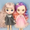 Poppen ICY DBS Boneka Blyth 1 6 Bjd Tubuh Bersama Kulit Gelap Wajah Berkilau Rambut Biru Putih Matte Multiwarna Anime Mainan 30CM 230905