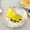 Fincan tabakları modern seramik fincan tabağı sadelik Avrupa yaratıcılık yeniden kullanılabilir kahve el yapımı kemik çin Tazas de Cafe içecek eşyası ek50bd