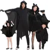 Speciale gelegenheden Kid Meisjes Zwart Vleermuis Kostuum Halloween Jumpsuit met capuchon Romper Cosplay Outfit met vleugels Oren Kousen voor kind Tiener 230906