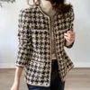 Women's Wool Blends Vintage Early Autumn Tweed Women Jacket ins Style Elegant Gentlewomen Black White Tweed Lady Winter Cardigan Outwear 230905