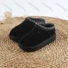 Pantofole Tasman Ciabatte in pelliccia di castagna Pelle di pecora Shearling Tazz Ciabatte classiche per bambini Stivale con plateau ultra mini Scarpe slip-on Pelle scamosciata Tomaia Comfort Autunno Inverno UGGsity