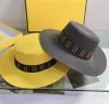 Luxurys Mens Womens Designer Straw Hat Grass Braid Bucket Hat Flat Designers Monterade Sun Hats Brand Letters Baseball Cap Beanie G2309078Z-6