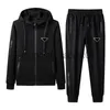 Mens Tracksuits Mens Tracksuits Hoodie Set Sweatshirts and Pants Designer Tracksuits Jumpers Suits Spring Autumn Tracksuit med Letters Burge Black B J230907