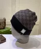 Berretto di lana scozzese autunnale europeo e americano Berretto casual da donna in stile occidentale tutto abbinato Cappello lavorato a maglia caldo da uomo Grande marca