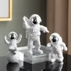 Objetos decorativos Figurinhas 3 Pcs Criativo Resina Astronauta Ornamento Figura Estátua Spaceman Desktop Decoração Modelagem Crianças Presente Decoração de Casa 230906
