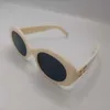 スタイルレディースハイクラスサングラスサングラスを駆動するトライアムアーチ猫の眼鏡