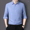 Camicie eleganti da uomo Camicia scozzese a righe Business casual di mezza età e giovane Bello versatile Stampato Vestibilità slim Maniche lunghe