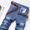 Jeans da uomo 2024 sottile logo del marchio slim fit primavera estate pantaloni casual in denim elastico pantaloni maschili colori abbigliamento di lusso