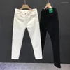 Jeans para hombres Primavera Otoño Japonés Streetwear Slim Flaco Moda Coreana Kpop Casual Adolescente Punk Blanco Masculino