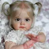 Poupées Babys Reborn Doll 4558cm Silicone bébé Adorable réaliste bambin Bonecas fille Menina De Surprice avec girafe 230907