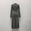 Robes décontractées 2023 Début d'automne Mode Niche Tempérament Cool Lavé Gris Ceinture Denim Robe Femmes