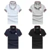 Tasarımcı Mens Basic Business Polos T Shirt Moda İşlemeli Kol Bantları Rozetleri Polo Gömlek 2023